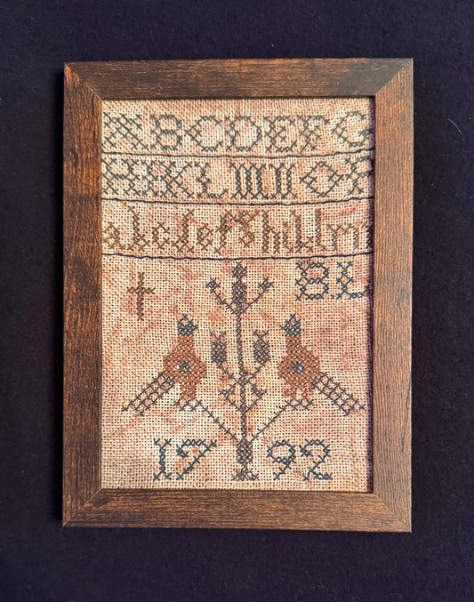 Gold Birds Motif - 6 1/2" x 8 1/2"